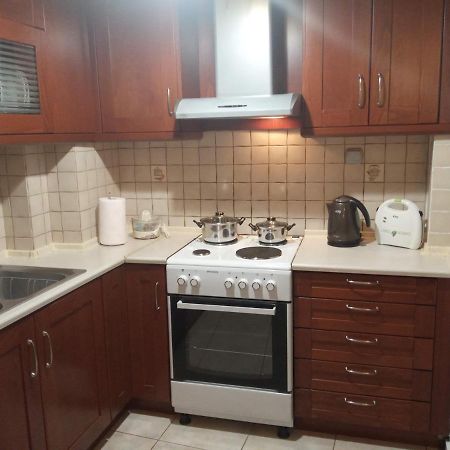 Isavrou Apartment Комотини Екстериор снимка