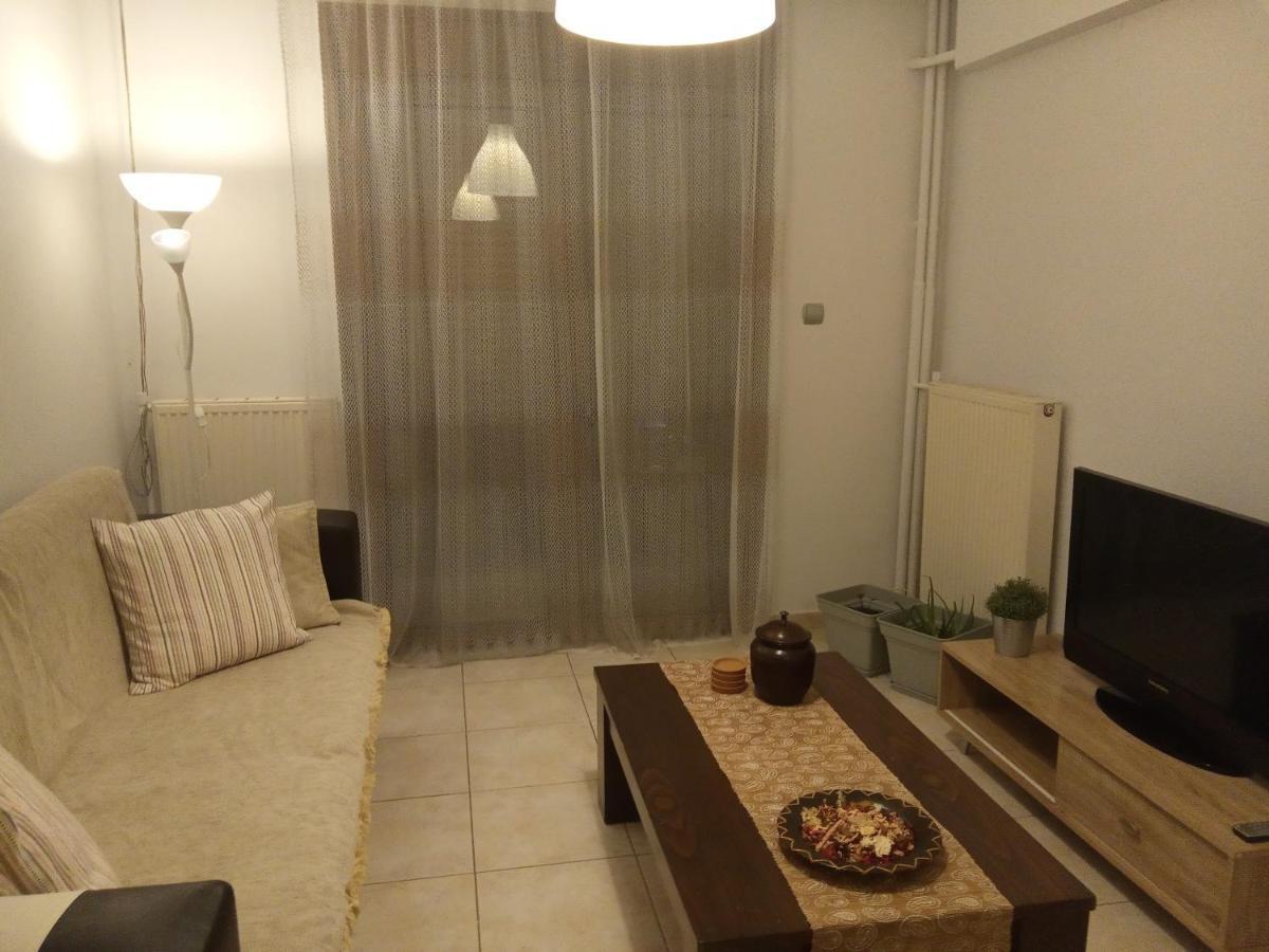 Isavrou Apartment Комотини Екстериор снимка